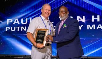 Paul Van Haute Receives Jerry R Griffin Award
